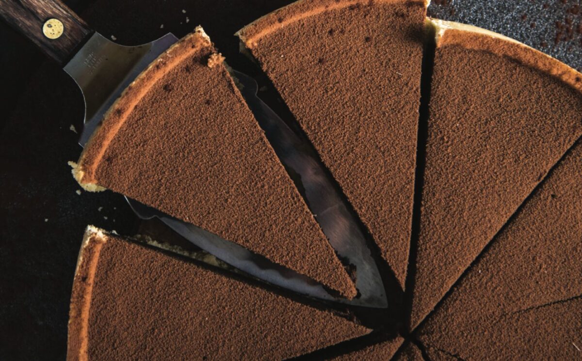 easy chocolate ganache tart with vegan chocolate and shortcrust pastry for vegan Christmas continued