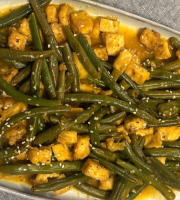 green beans and tofu with mandarin sauce