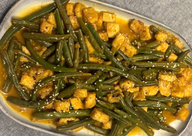 green beans and tofu with mandarin sauce