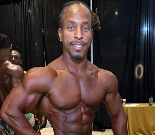 Photo shows vegan athlete Torre Washington at the 2025 Ben Weider Naturals Pro in November, where he took first place in two different classes, the Open Masters and Masters 40, thereby qualifying for Mr Olympia 2026 next September