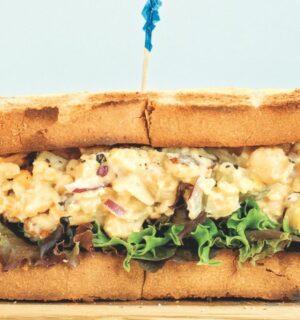 one-dish chickpea 'tuna' salad sandwich filling for easy Veganuary lunches