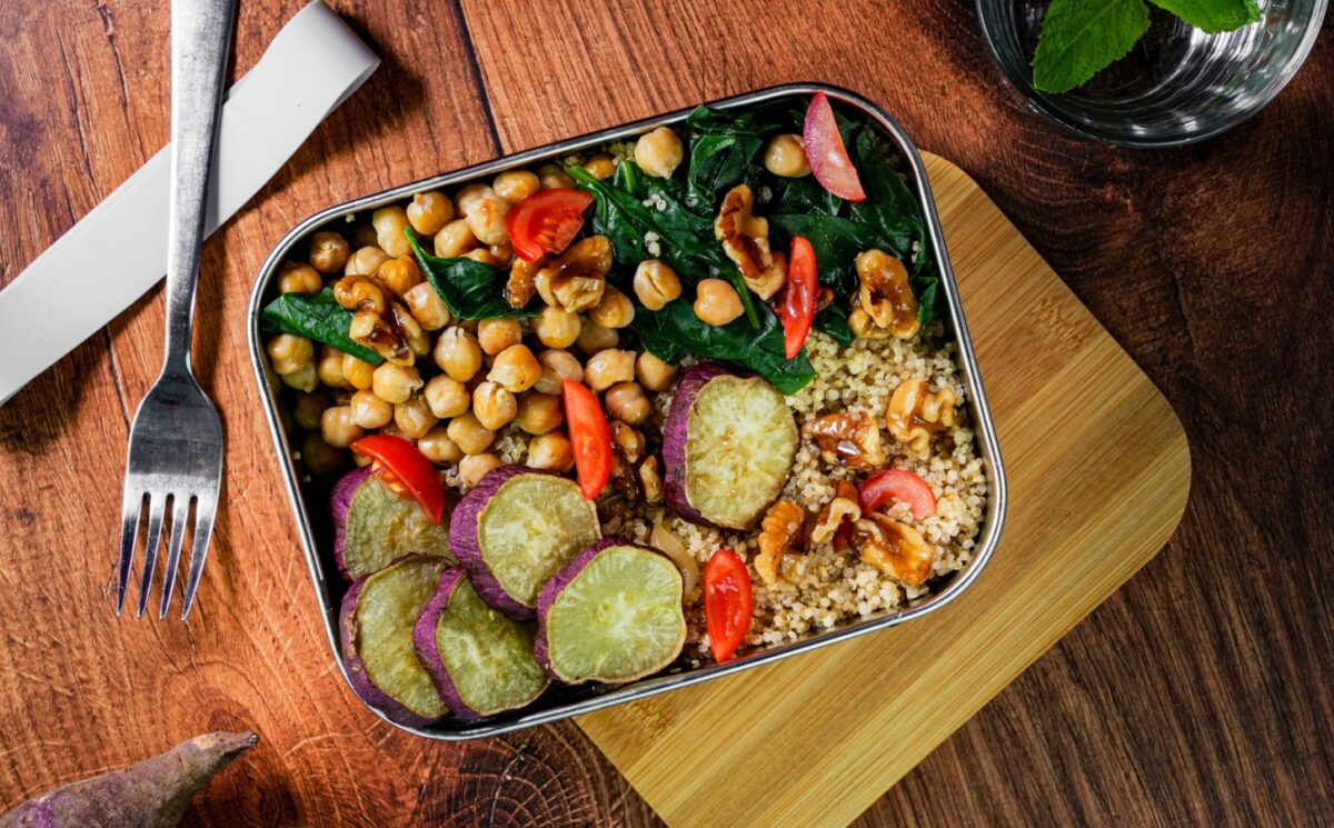sweet potato, chickpea and baby spinach lunch box