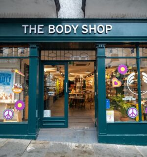Photo shows the front of a branch of The Bodyshop, a UK bath, cosmetics, and beauty brand that was previously 100 percent vegan but no uses some animal ingredients