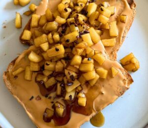 zero waste caramelized apple toast with peanut butter
