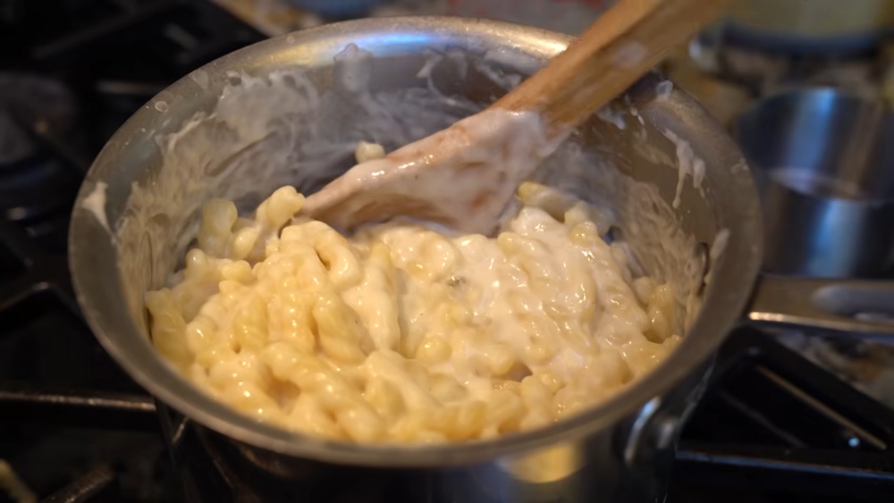 Mac and cheese on the stovetop made with fermented vegan mozzarella