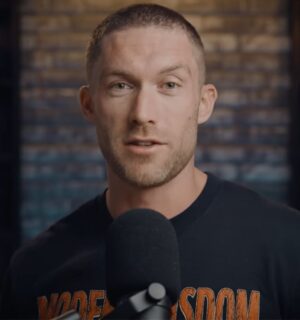 Photo shows Chris Williamson, the podcaster behind 'Modern Wisdom,' in a recent video on his YouTube channel where he discussed trying and then quitting the carnivore diet