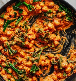 Creamy Romesco Chickpeas with silken tofu and jarred red bell pepper