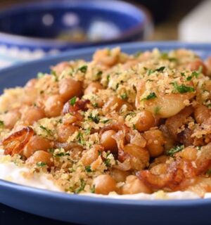 These fried chickpeas with yogurt sauce and herby breadcrumbs are one of Vora's 3 restaurant-style vegan chickpea recipes