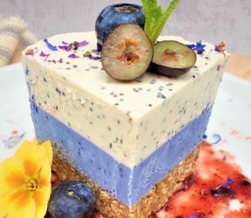a layered lemon and blueberry cheesecake for blueberry recipes