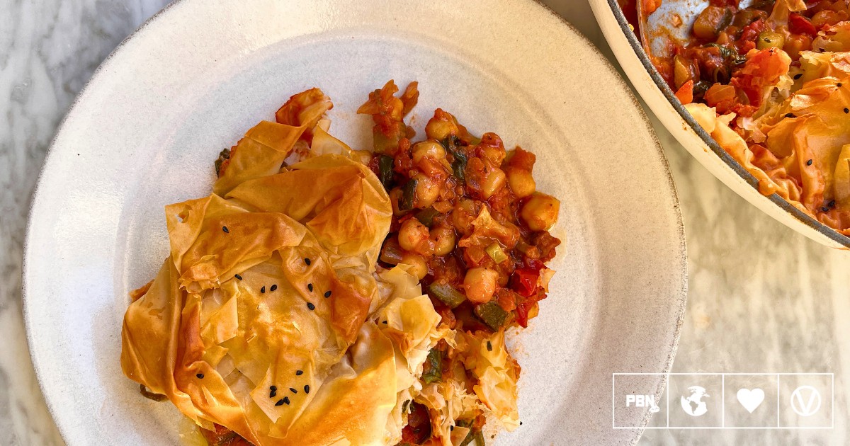 One-Pot Tomato, Spinach And Chickpea Filo Pie
