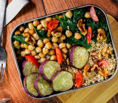 sweet potato, chickpea and baby spinach lunch box for gluten-free lunch ideas