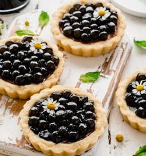 classic boba tea tartlets with vegan pie crust, plant milk, coconut cream, and Earl Grey tea