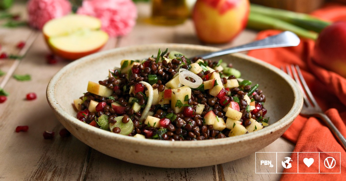 15-Minute Vegan Apple Summer Salad