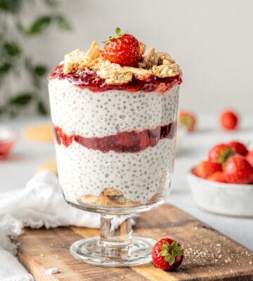 Strawberry Cheesecake Chia Pudding with coconut milk, cashews, vanilla, digestives, and strawberry compote