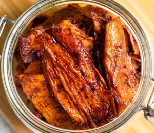 Smoky Chipotle Mango Jerky with gluten-free tamari, maple syrup, garlic, lime, chipotle for vegan mango recipes