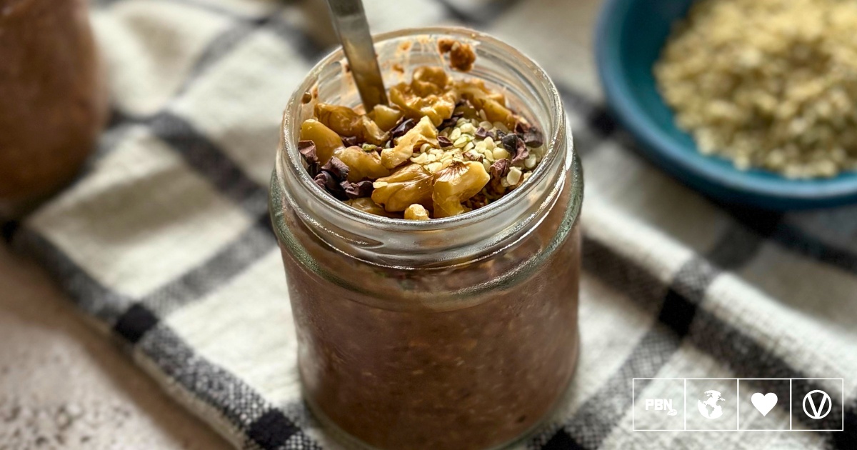 Zero Waste Chocolate Overnight Oats