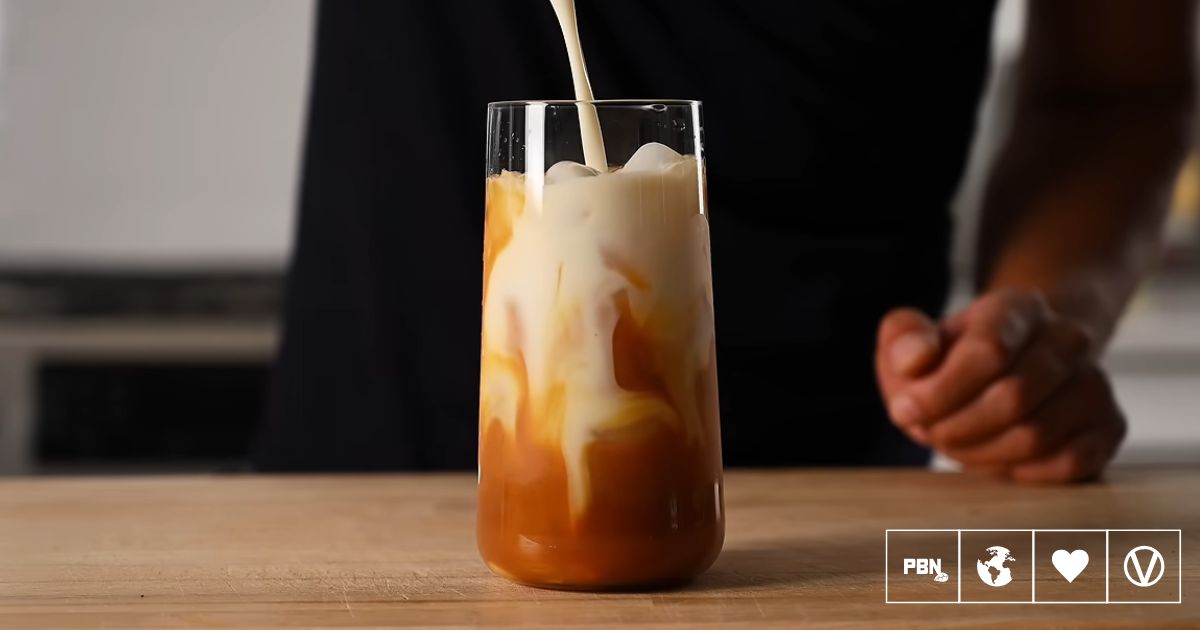 This Decadent Vegan Thai Tea Is Basically Dessert In A Glass