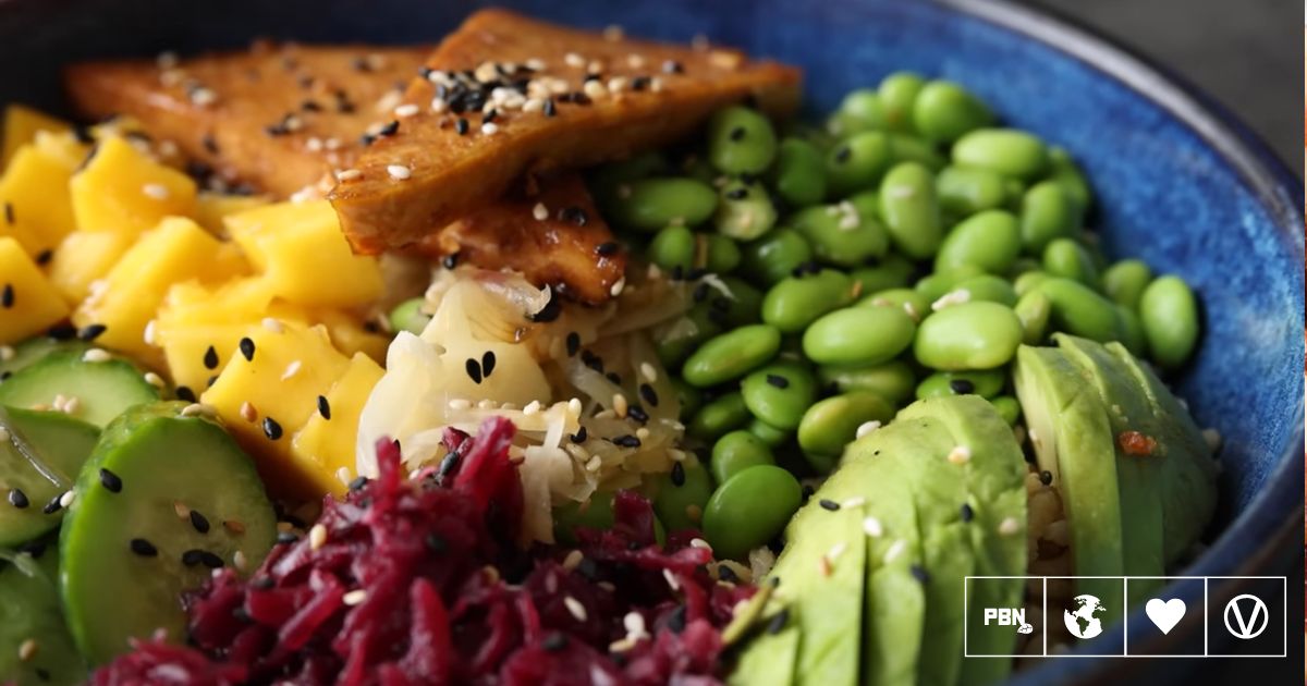 This High-Protein Vegan Poke Bowl Is The Ultimate Summer Meal