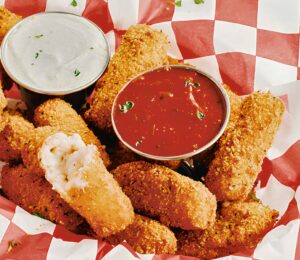 Crispy And Melty Mozzarella Sticks