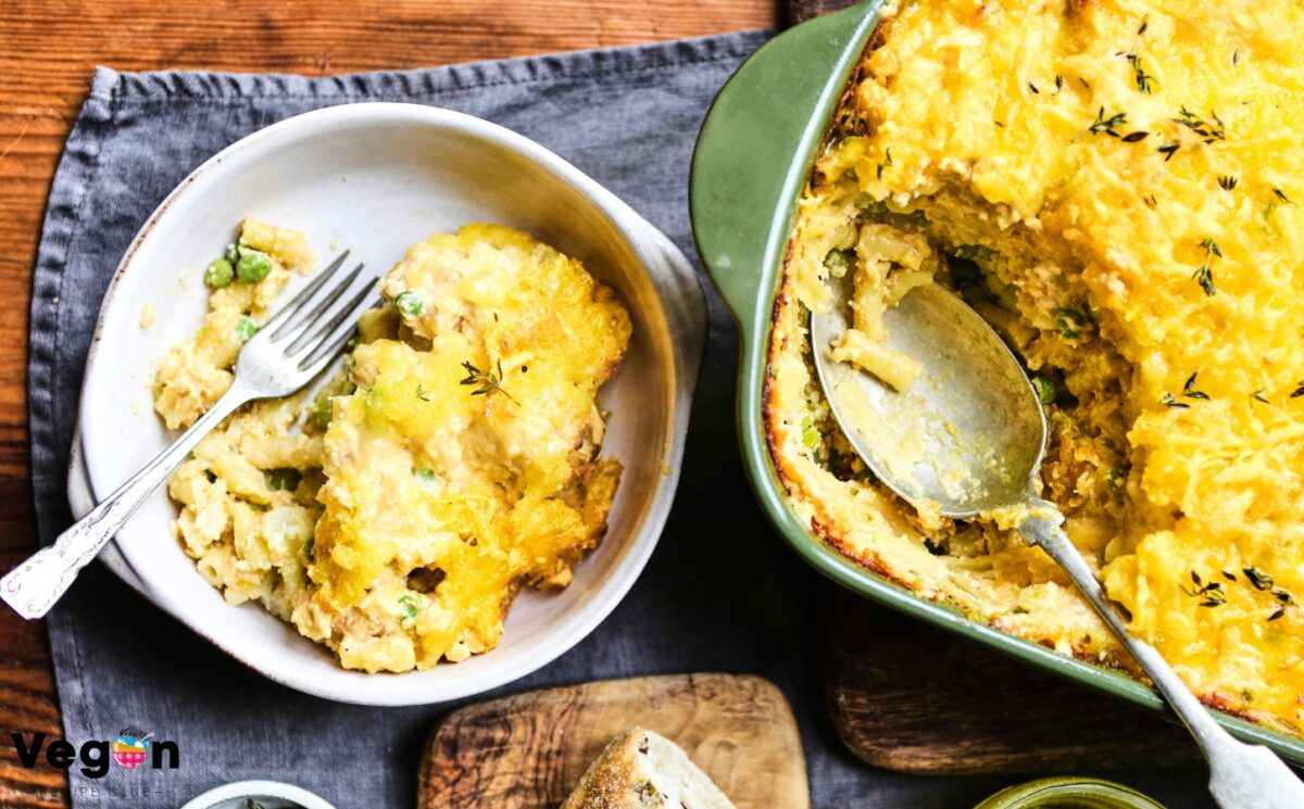 macaroni, cheese and cauliflower bake with peas, silken tofu, cauliflower, cashews, nooch and vegan cheese
