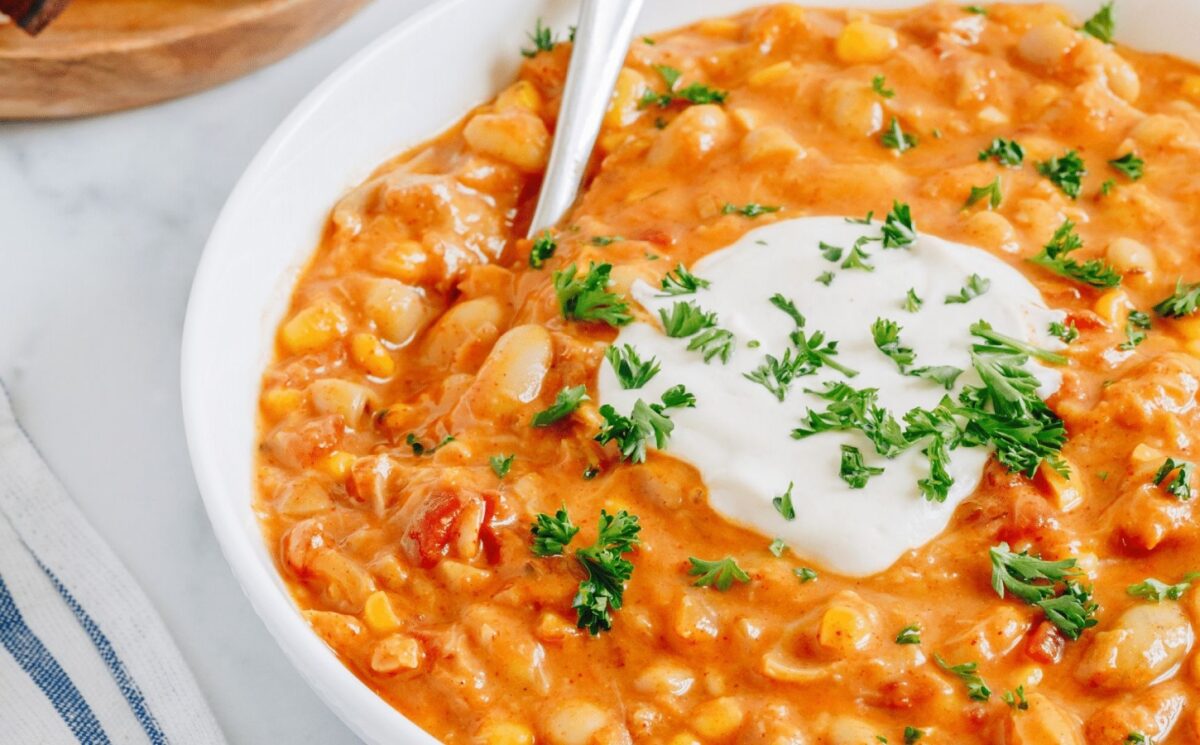 White Jackfruit Chili with tomato, spices, rice milk, and vegan mozzarella