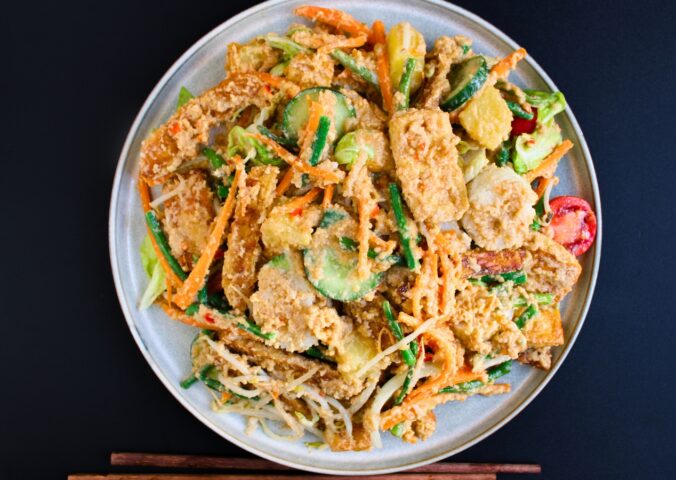 Gado-Gado (Mixed Salad With Peanut Sauce)