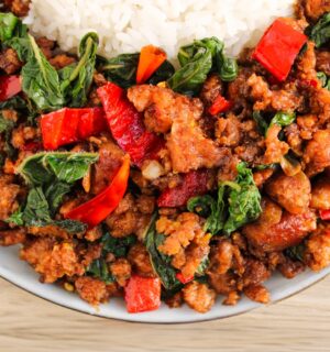 Pad Kaprao (Stir-Fried Vegan Mince With Holy Basil)