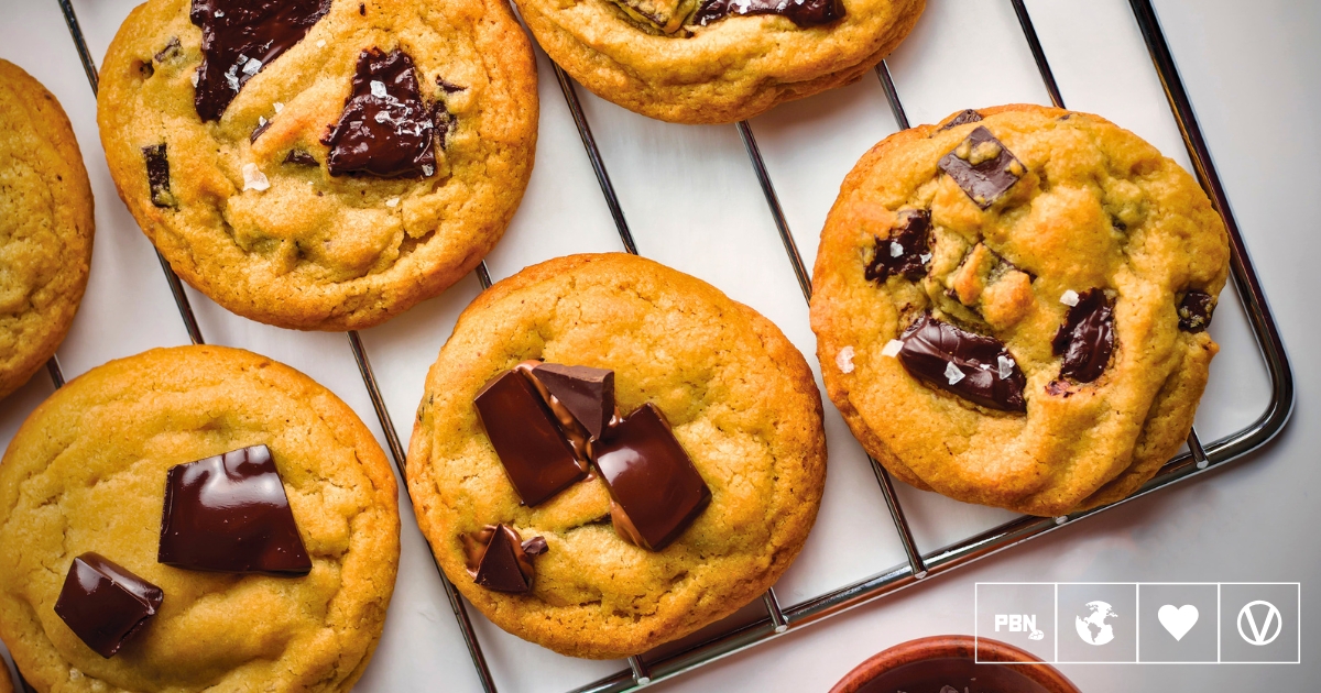 Plant-Based Bakery Style Chocolate Chunk Cookies
