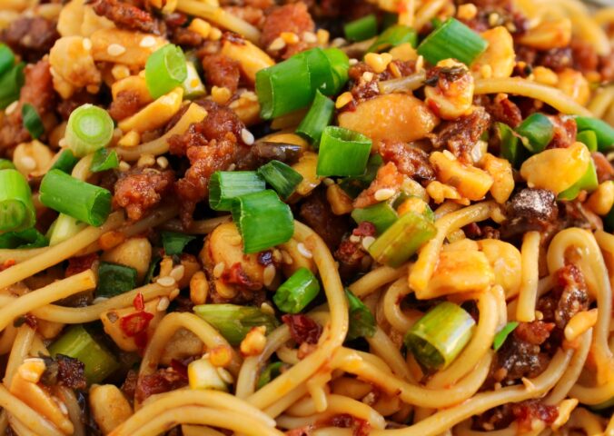 dan dan noodles a vegan version with garlic, ginger, vegan mince and more for noodle recipes